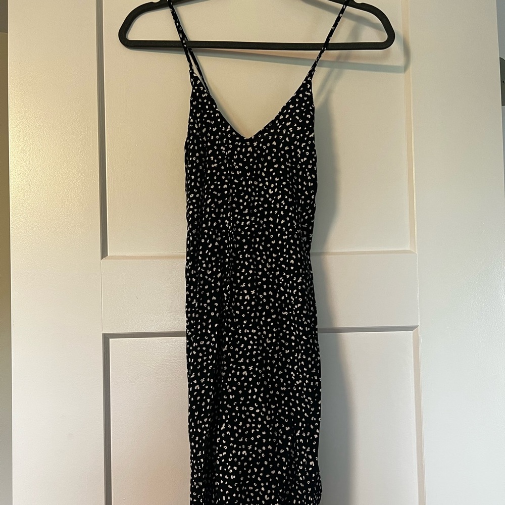 Old Navy polka dot Maxi Dress. NWT